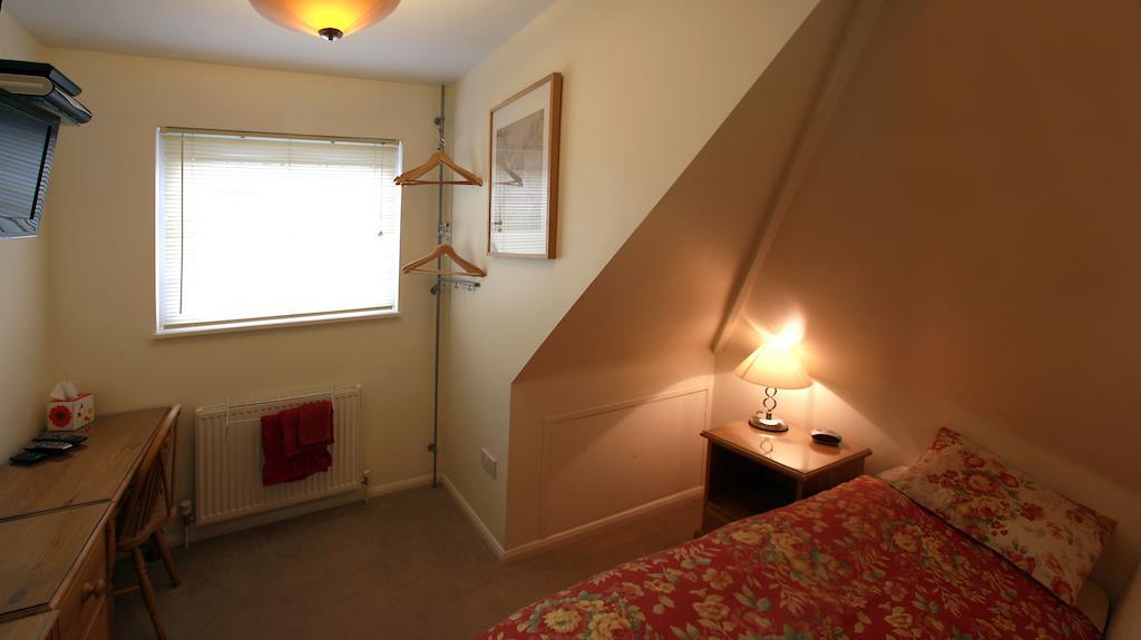 Abacus Bed And Breakfast, Blackwater, Hampshire Camberley Camera foto